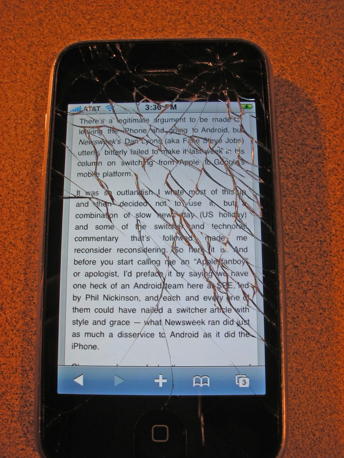 cracked iphone screen Day 4